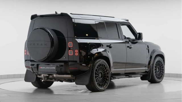 Land Rover Defender (75 Reg) 110 3.0 D350 X-Dynamic HSE Hard Top Commercial (Bespoke) (+VAT) Image 6
