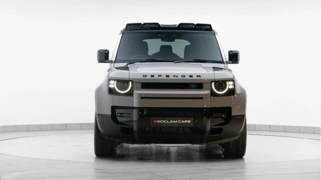 Land Rover Defender (75 Reg) 110 3.0 D250 S (7 Seat) Image 7