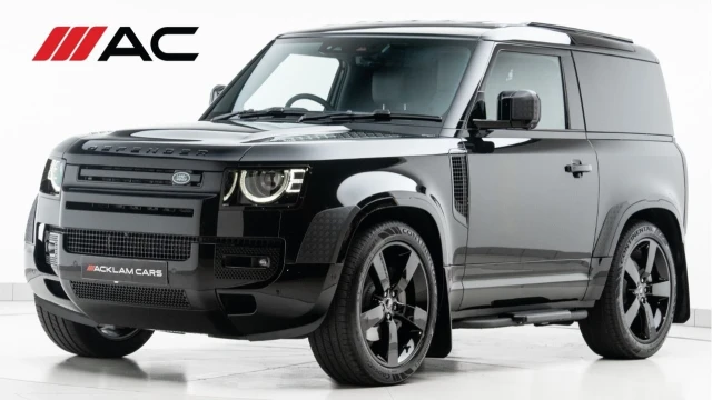 Land Rover Defender (25 Reg) 90 3.0 D350 X-Dynamic HSE Hard Top Commercial (3 Seat) (+VAT) Image 1