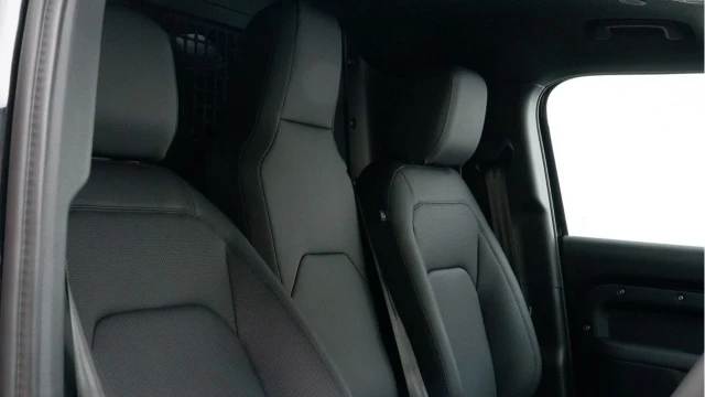 Land Rover Defender (25 Reg) 110 3.0 D250 S Hard Top Commercial (3 Seat) (Bespoke URBAN) (+VAT) Image 3