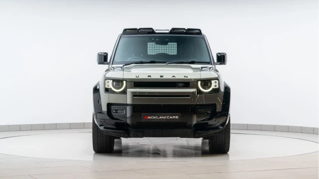 Land Rover Defender (23 Reg) 90 3.0 D250 SE Hard Top Commercial (URBAN) (+VAT) Image 8