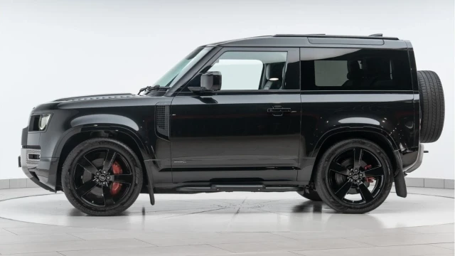 Land Rover Defender (21 Reg) 90 3.0 P400 X Image 5