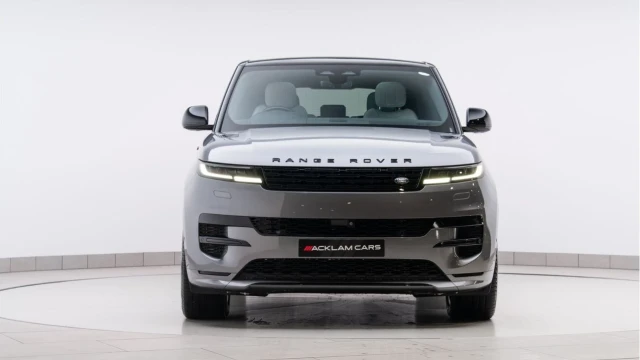 Land Rover Range Rover Sport (72 Reg) 3.0 D300 Dynamic SE (Black Pack) Image 6