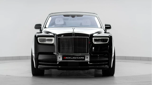 Rolls-Royce Phantom (71 Reg) 6.7 V12 Image 4