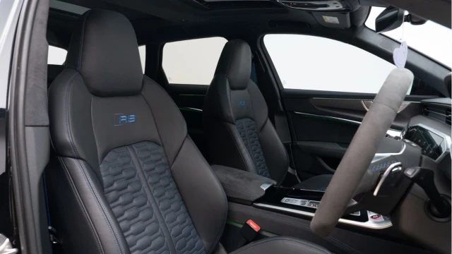 Audi RS6 (23 Reg) 4.0 V8 Performance Carbon Vorsprung Quattro Image 3