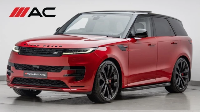Land Rover Range Rover Sport (23 Reg) 3.0 D300 Dynamic SE (Black Pack) Image 1