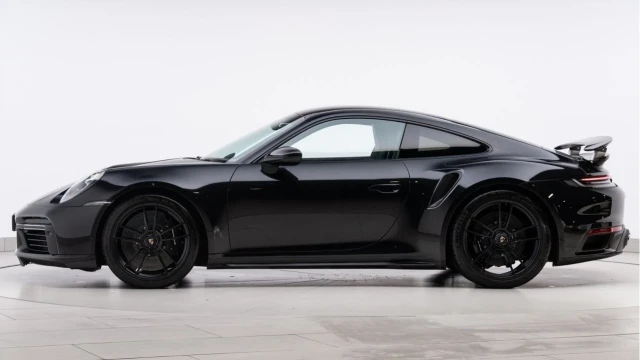 Porsche 911 (70 Reg) 3.8 Turbo S Coupe Image 4
