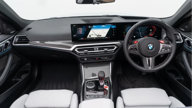 BMW M4 (23 Reg) 3.0 Competition M xDrive Convertible Image 2
