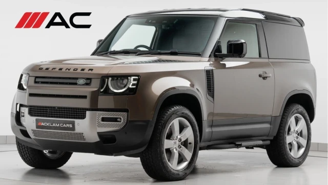 Land Rover Defender (73 Reg) 90 3.0 D250 HSE Hard Top Commercial (3 Seat) (+VAT) Image 1