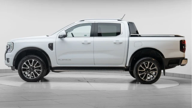 Ford Ranger (24 Reg) 3.0TD V6 Platinum (No VAT) Image 3