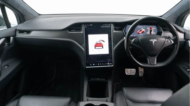Tesla Model X (70 Reg) Performance Ludicrous AWD Image 2