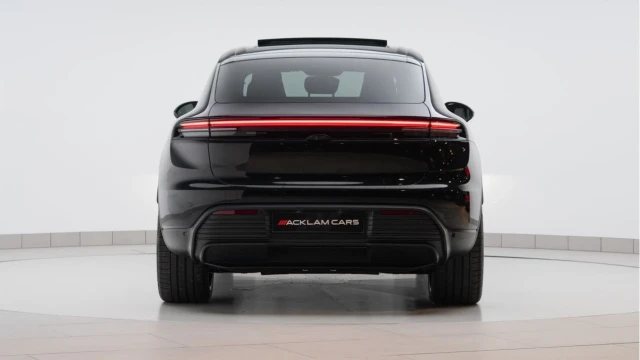 Porsche Macan (74 Reg) 4 Electric (VAT Q) Image 5