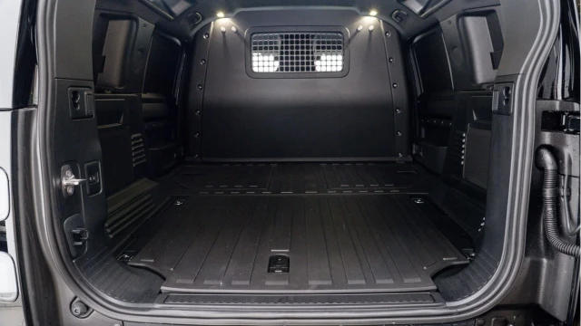 Land Rover Defender (75 Reg) 110 3.0 D250 S Hard Top Commercial (3 Seat) (+VAT) Image 4
