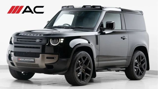 Land Rover Defender (75 Reg) 90 3.0 D250 S Hard Top Commercial (3 Seat) (+VAT) Image 1