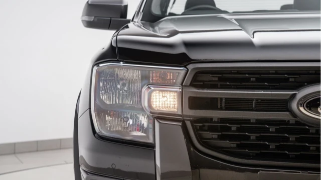 Ford Ranger (25 Reg) 2.0 Ecoblue Tremor (+VAT) Image 5