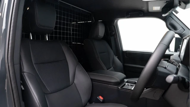 Toyota Land Cruiser (75 Reg) 2.8D Commercial (+VAT) Image 3