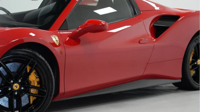 Ferrari 488 (18 Reg) 3.9 V8 Spider Image 7