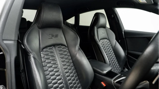 Audi RS5 (72 Reg) 2.9TFSI Carbon Black Quattro Sportback Image 3