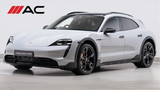 Porsche Taycan (72 Reg) Turbo Cross Turismo Image 1