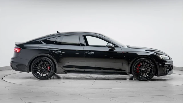 Audi RS5 (72 Reg) 2.9TFSI Carbon Black Quattro Sportback Image 5
