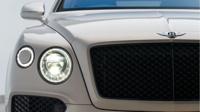 Bentley Bentayga (68 Reg) 4.0 V8 Image 7