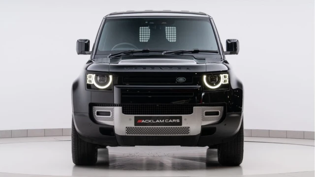 Land Rover Defender (74 Reg) 90 3.0 D250 S Hard Top Commercial (3 Seat) (+VAT) Image 7