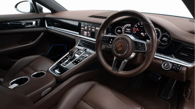 Porsche Panamera (67 Reg) 2.9 V6 4S Sport Turismo Image 2