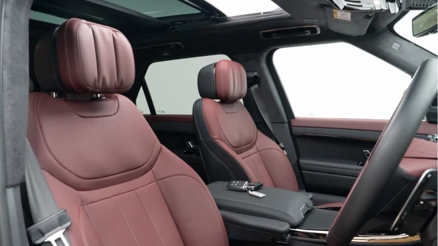 Land Rover Range Rover Sport (24 Reg) 3.0 P460e Autobiography Hybrid (Black Pack) Image 3