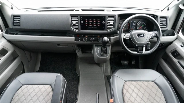 MAN TGE (73 Reg) 3.180 2.0D Lion XS Auto (Camper) (+VAT) Image 2
