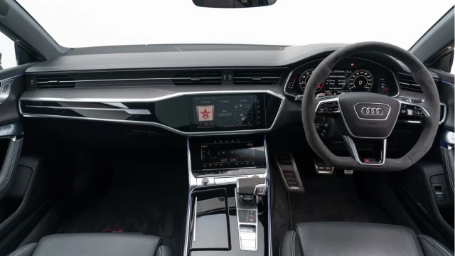 Audi RS7 (21 Reg) 4.0TFSI Carbon Black Sportback Quattro Image 2