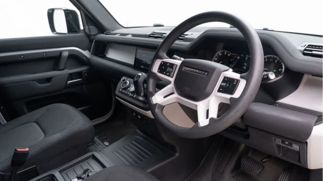 Land Rover Defender (72 Reg) 110 3.0 D250 Hard Top Commercial (+VAT) Image 2