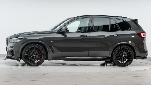 BMW X5 (72 Reg) 3.0 40D M Sport xDrive (7 Seat) (Bespoke) Image 5