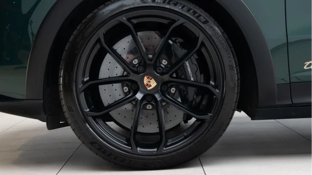 Porsche Cayenne (22 Reg) 4.0 V8 Turbo GT Coupe Image 3