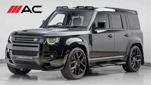Land Rover Defender (74 Reg) 110 3.0 D350 X-Dynamic HSE (7 Seat) Image 1
