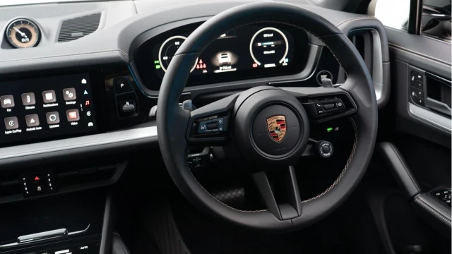Porsche Cayenne (74 Reg) 3.0 V6 Coupe (VAT Q) Image 5