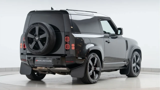 Land Rover Defender (74 Reg) 90 3.0 D350 X-Dynamic HSE Hard Top Commercial (3 Seat) (+VAT) Image 6
