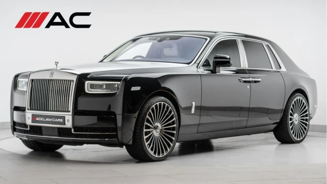 Rolls-Royce Phantom (71 Reg) 6.7 V12 Image 1
