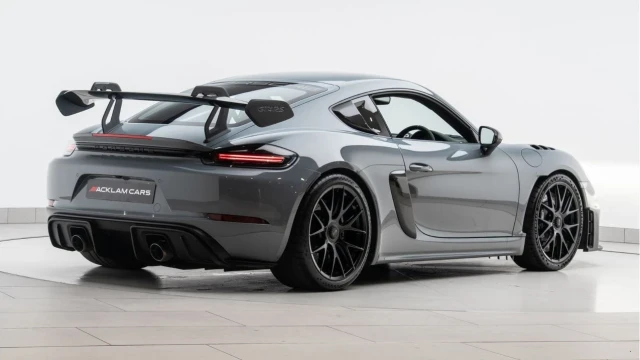Porsche 718 (23 Reg) Cayman 4.0 GT4 RS PDK (Weissach) Image 5