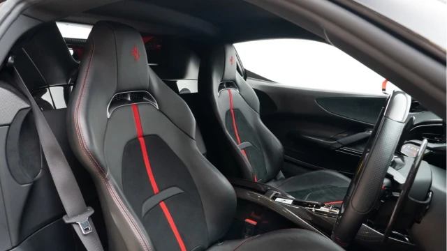 Ferrari SF90 (21 Reg) 4.0 V8 Stradale Assetto Fiorano Hybrid Image 3