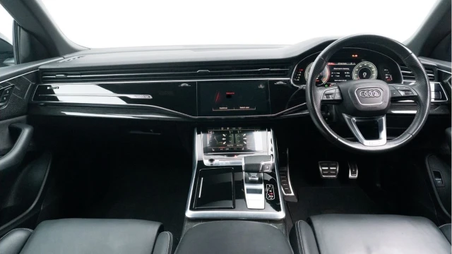 Audi Q8 (21 Reg) 3.0 50TDI S-Line Black Edition Quattro Image 2