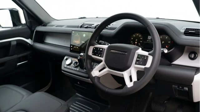 Land Rover Defender (74 Reg) 90 3.0 D250 S Hard Top Commercial (3 Seat) (Bespoke URBAN) (VAT Q) Image 2