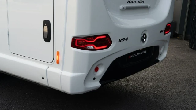 Swift Kon-Tiki 894 (25 Reg) 2.2 Automatic (4 Berth) Image 8