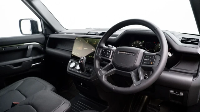 Land Rover Defender (75 Reg) 90 3.0 D350 X-Dynamic HSE Hard Top Commercial (3 Seat) (+VAT) Image 2