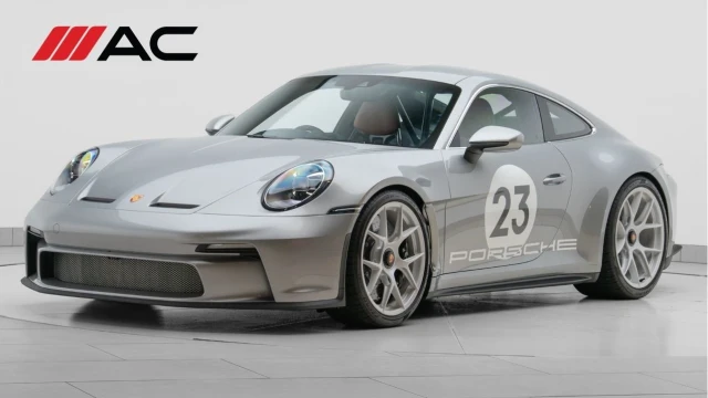 Porsche 911 (74 Reg) 4.0 S/T Coupe Image 1