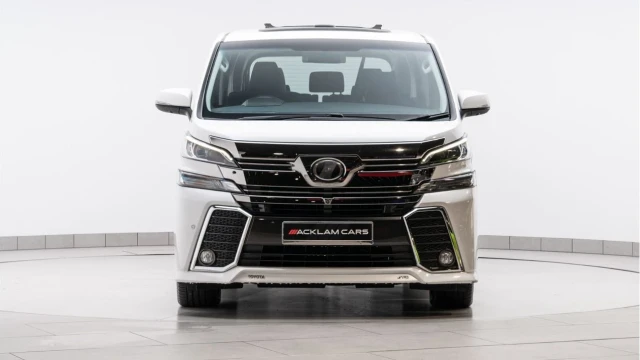 Toyota Vellfire (65 Reg) 3.5 V6 Executive Lounge (7 Seat) Image 6