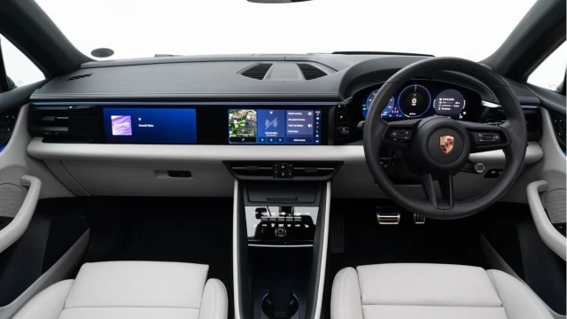 Porsche Macan (74 Reg) 4S Electric Image 2
