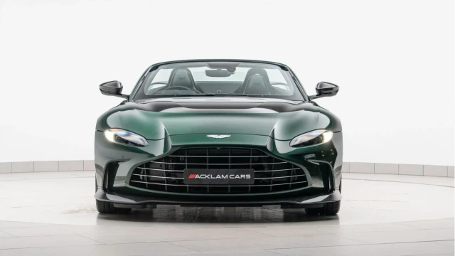 Aston Martin Vantage (23 Reg) 5.2 V12 Roadster Image 4