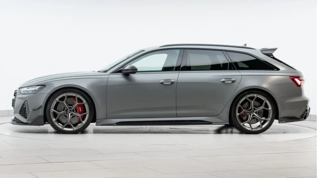 Audi RS6 (74 Reg) 4.0TFSI V8 Carbon Black Performance Quattro (Bespoke) Image 3