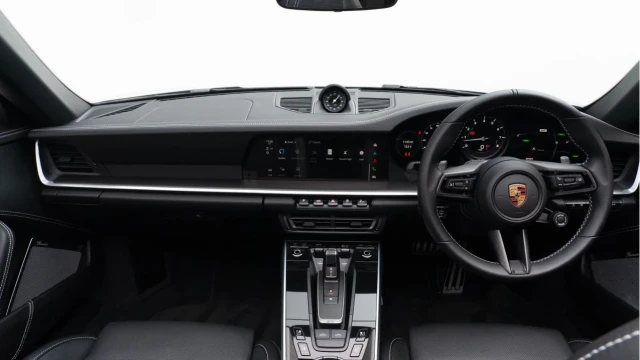 Porsche 911 (22 Reg) 3.0 Targa 4 S Image 2