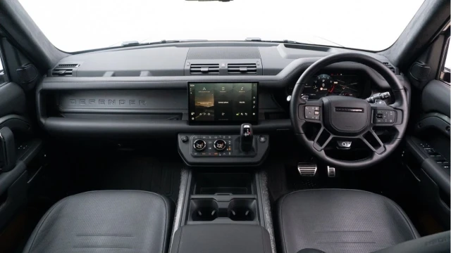 Land Rover Defender (25 Reg) 110 4.4 V8 P635 Octa Edition One Image 2